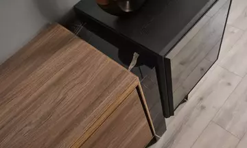 Tunç Aynalı Konsol