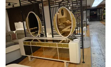 Berlin Modern Yemek Odası