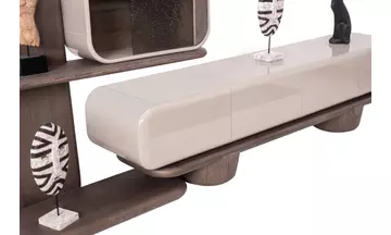 Roxana Tv Ünitesi Takımı