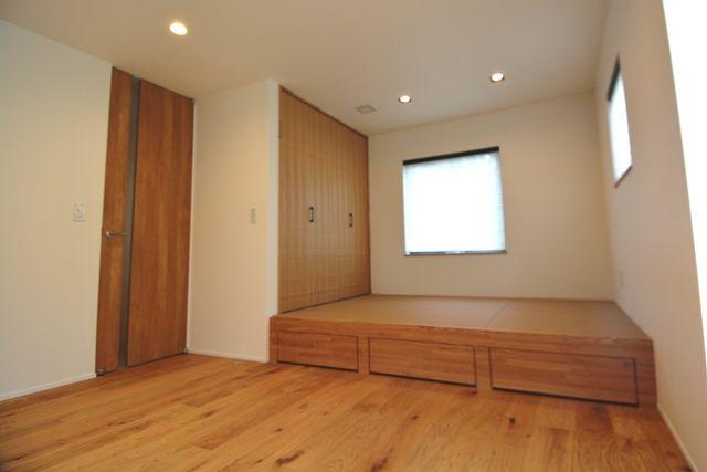 シンプル・ナチュラル・和風・和モダンな居室の実例写真