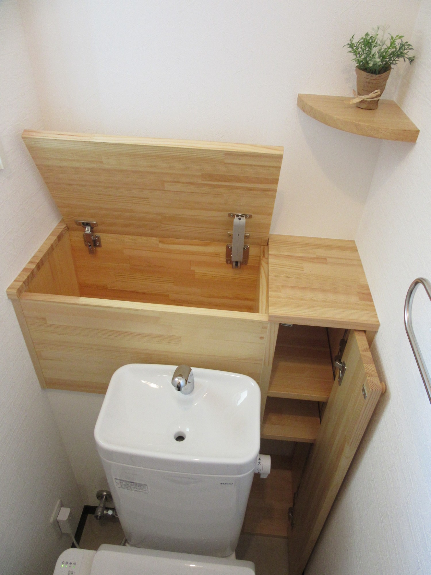 自然素材なトイレの実例写真