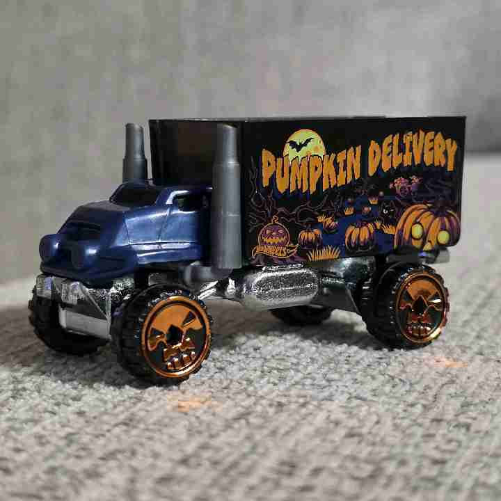 Hot Wheels Unknown Baja Hauler
