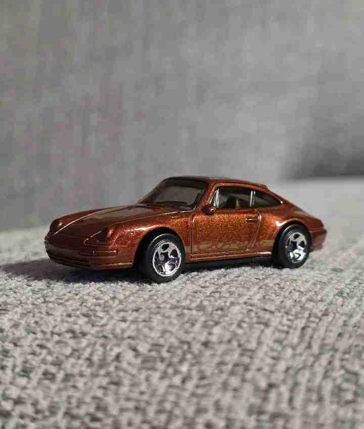 Hot Wheels Porsche Carrera