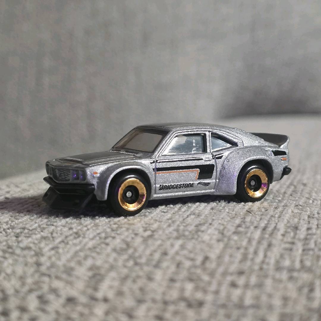 Hot Wheels Mazda RX-3