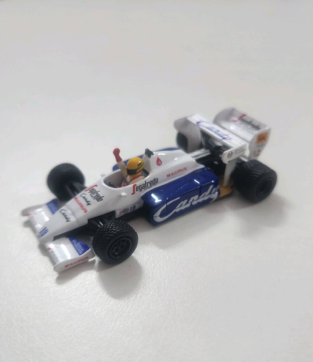 Mini-GT Toleman TG184