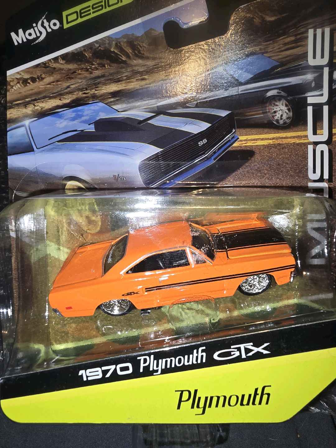Maisto Plymouth GTX