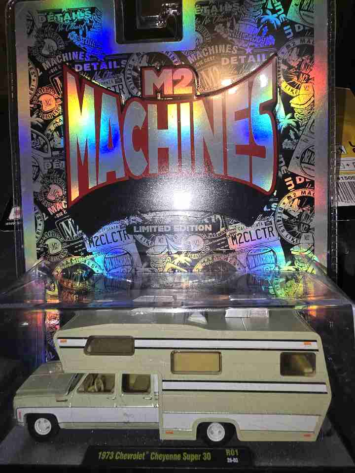 M2 Machines Chevrolet Cheyenne Super 30