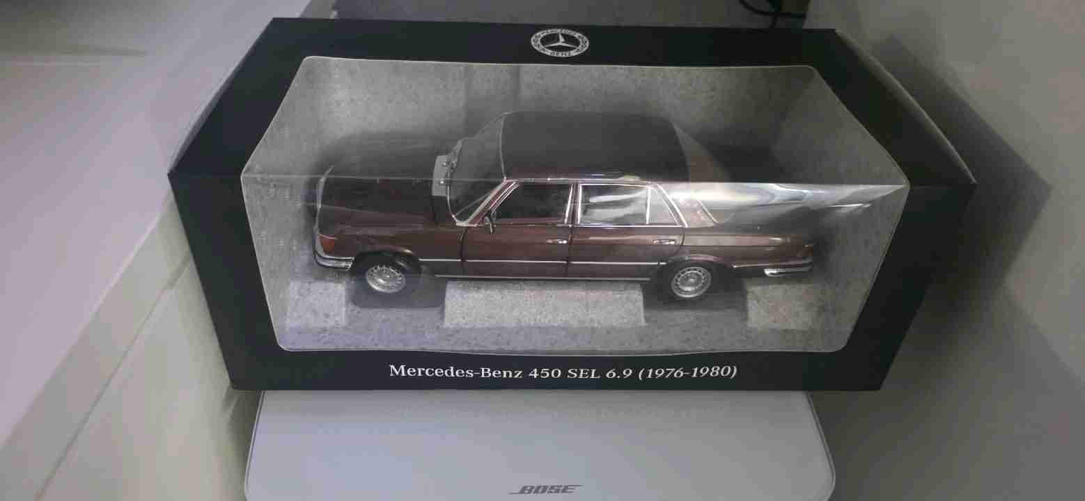 Norev Mercedes-Benz 450 SEL 6.9
