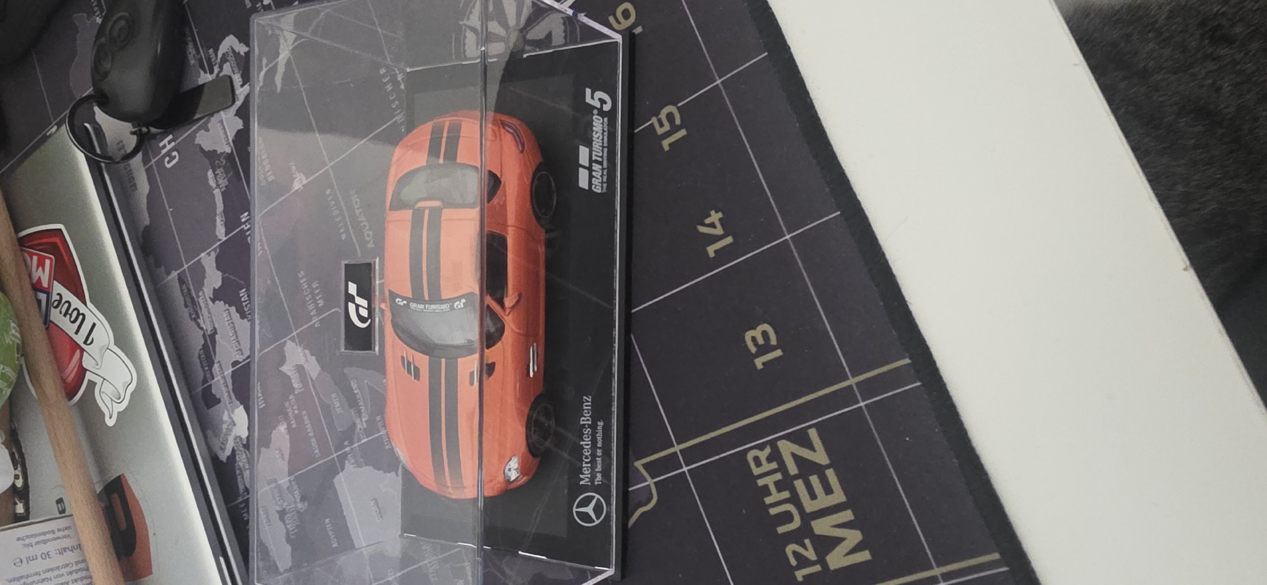Schuco Mercedes-Benz SLS AMG