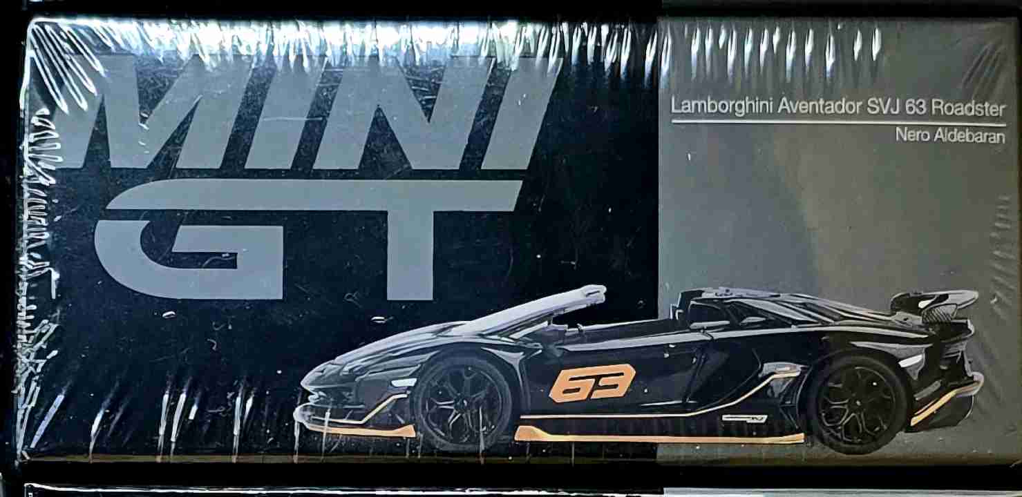 Mini-GT Lamborghini Aventador SVJ 63 Roadster