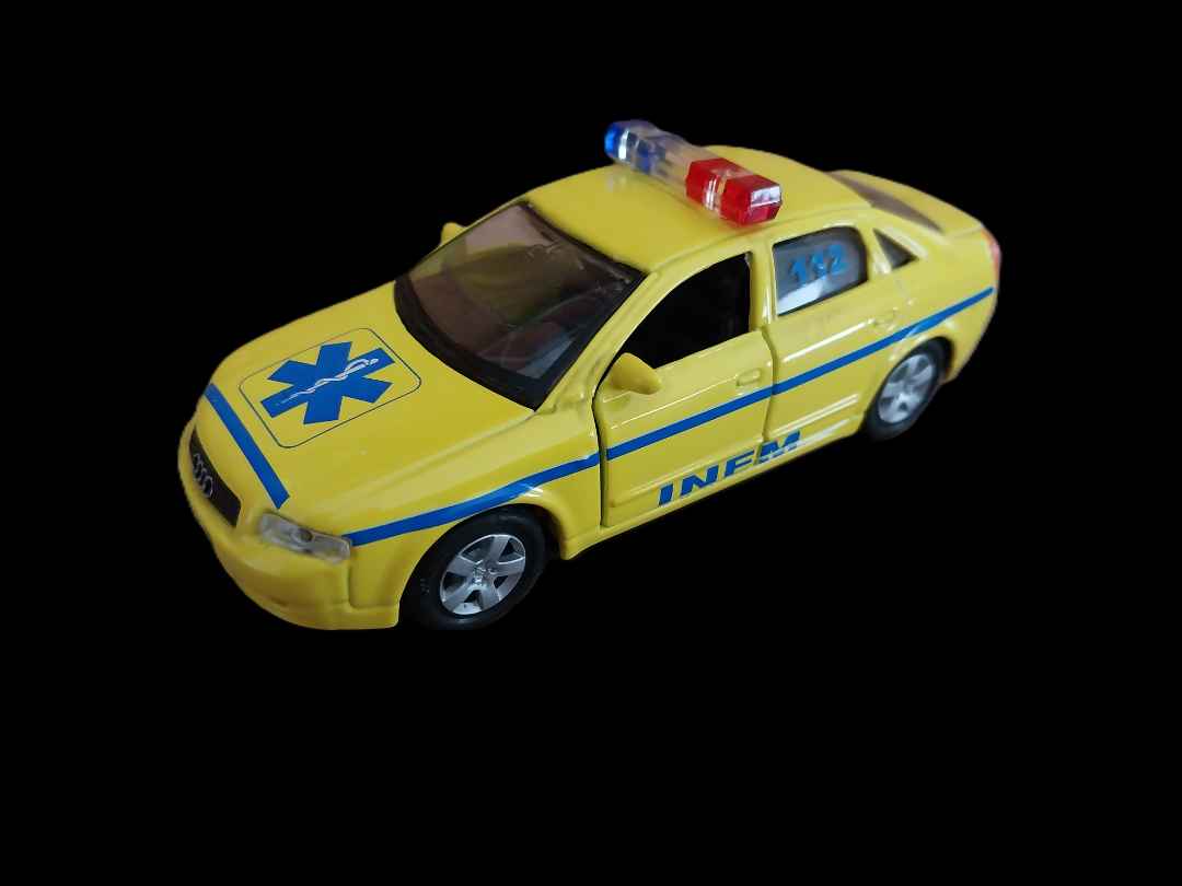 Maisto Audi A4