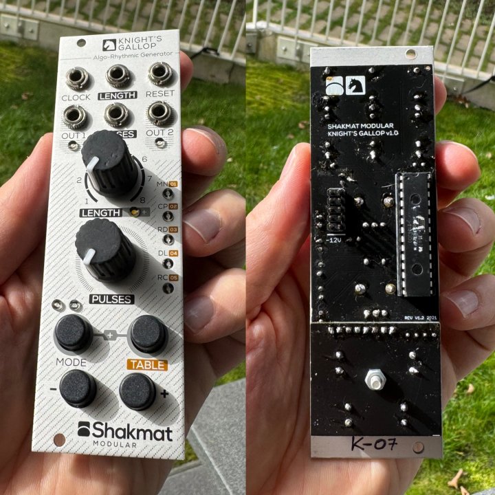 Shakmat Knight's Gallop | ModularGrid Eurorack Marketplace