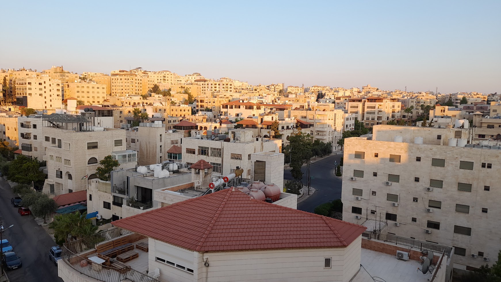Days Inn by Wyndham Hotel Suites Amman