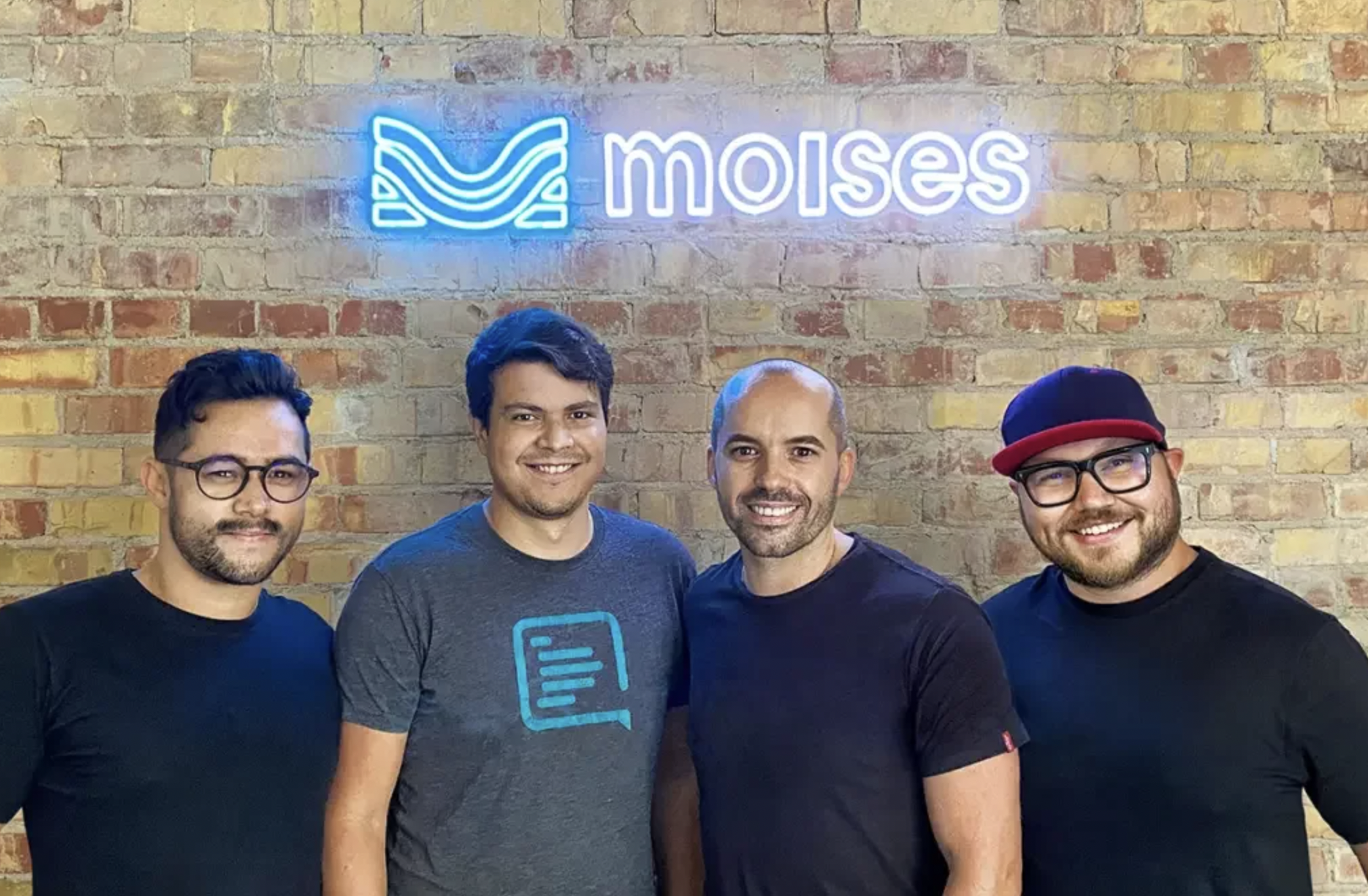 moises-team.png