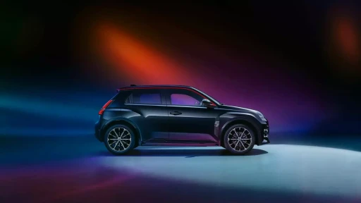 Renault 5 z nowymi technologiami EV, bez zmian w designie