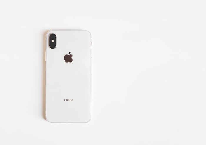 iphone-bílý