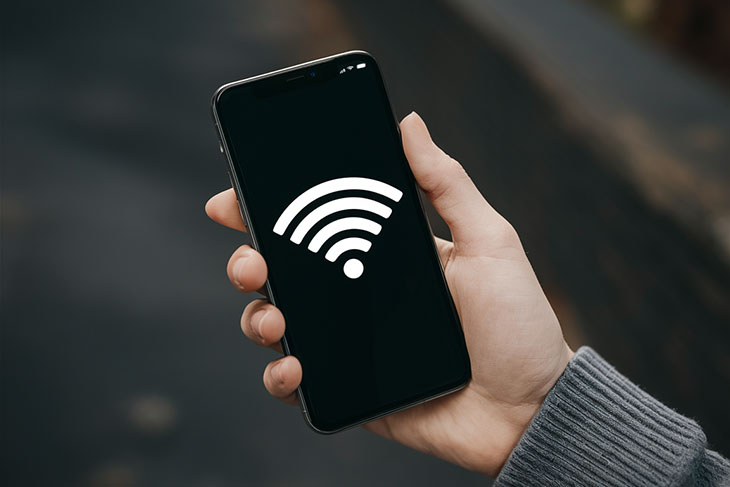 Η μεταφόρτωση γίνεται σε περιβάλλον Wi-Fi.