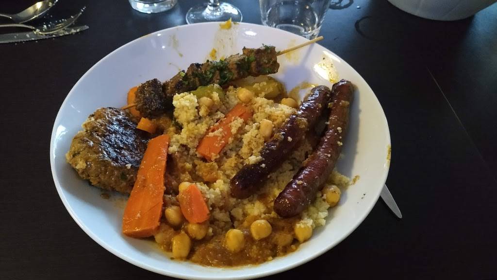 Le Casablanca Marocain Perpignan - Dish Food Cuisine Ingredient Couscous