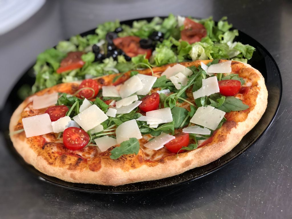 Fresh & Cie - Livraison pizza Cergy - Restaurant Pizzeria Cergy - Commandez à emporter Cergy - Dish Food Cuisine Pizza Flatbread