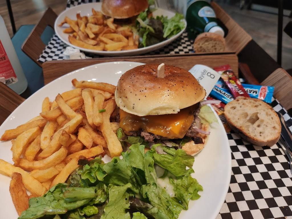 French Cantine O'Parinor I Basserie I Burger Brasserie Aulnay-sous-Bois - Dish Food Junk food French fries Fast food