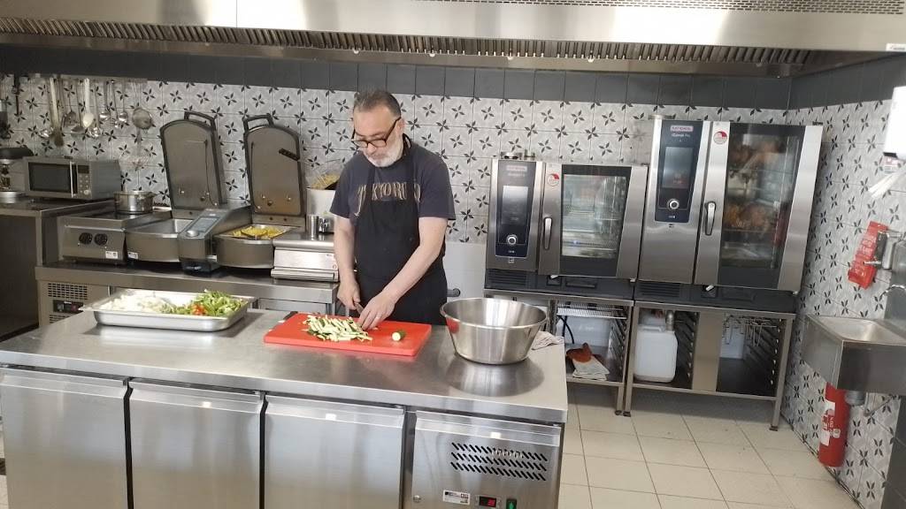 LA ROTI'NES Montévrain - Kitchen Appliance Food Kitchen Home appliance Major appliance