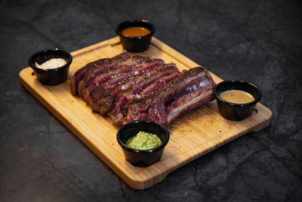 Le Beef Paradis Steakhouse restaurant de viande maturée et d'exception Paris - Food Tableware Mettwurst Plate Ingredient
