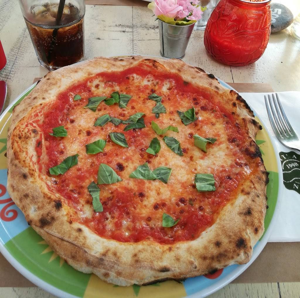 RossoPomodoro Brasserie Nice - Dish Food Cuisine Pizza Pizza cheese