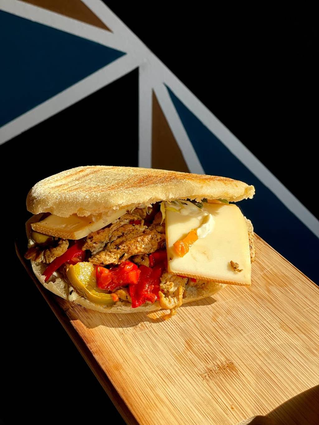 Le Chouwaya Clermont-Ferrand - Food Tableware Sandwich Ingredient Staple food
