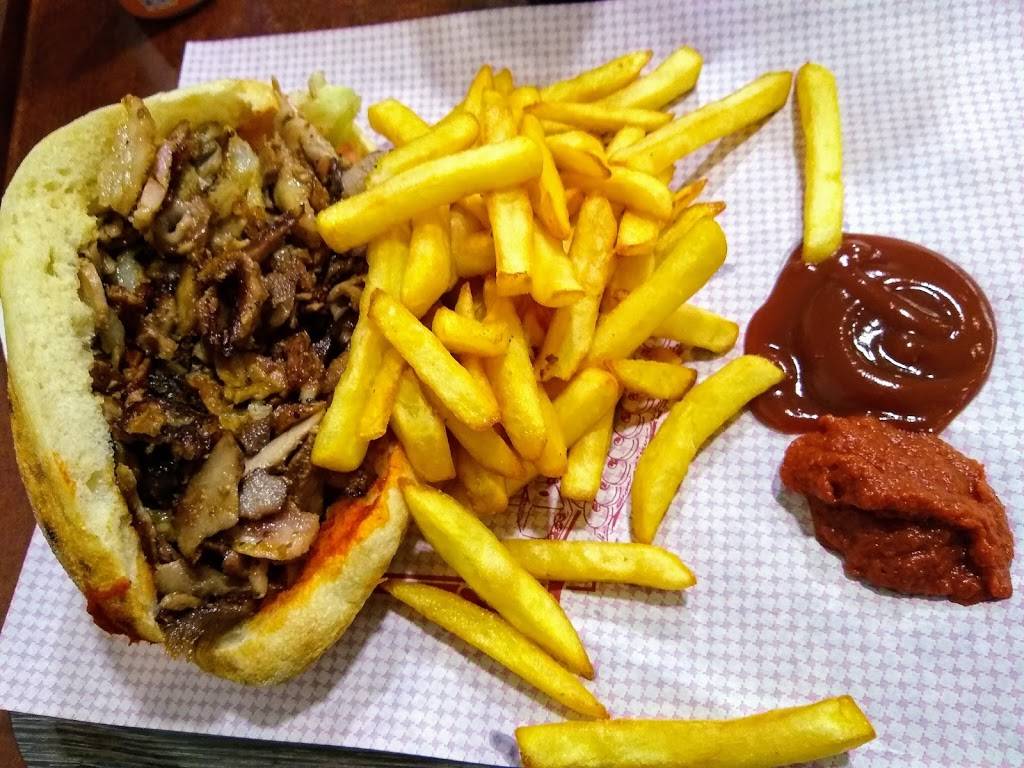 Turkish Istanbul kebab Cannes - Dish Food Cuisine Junk food French fries