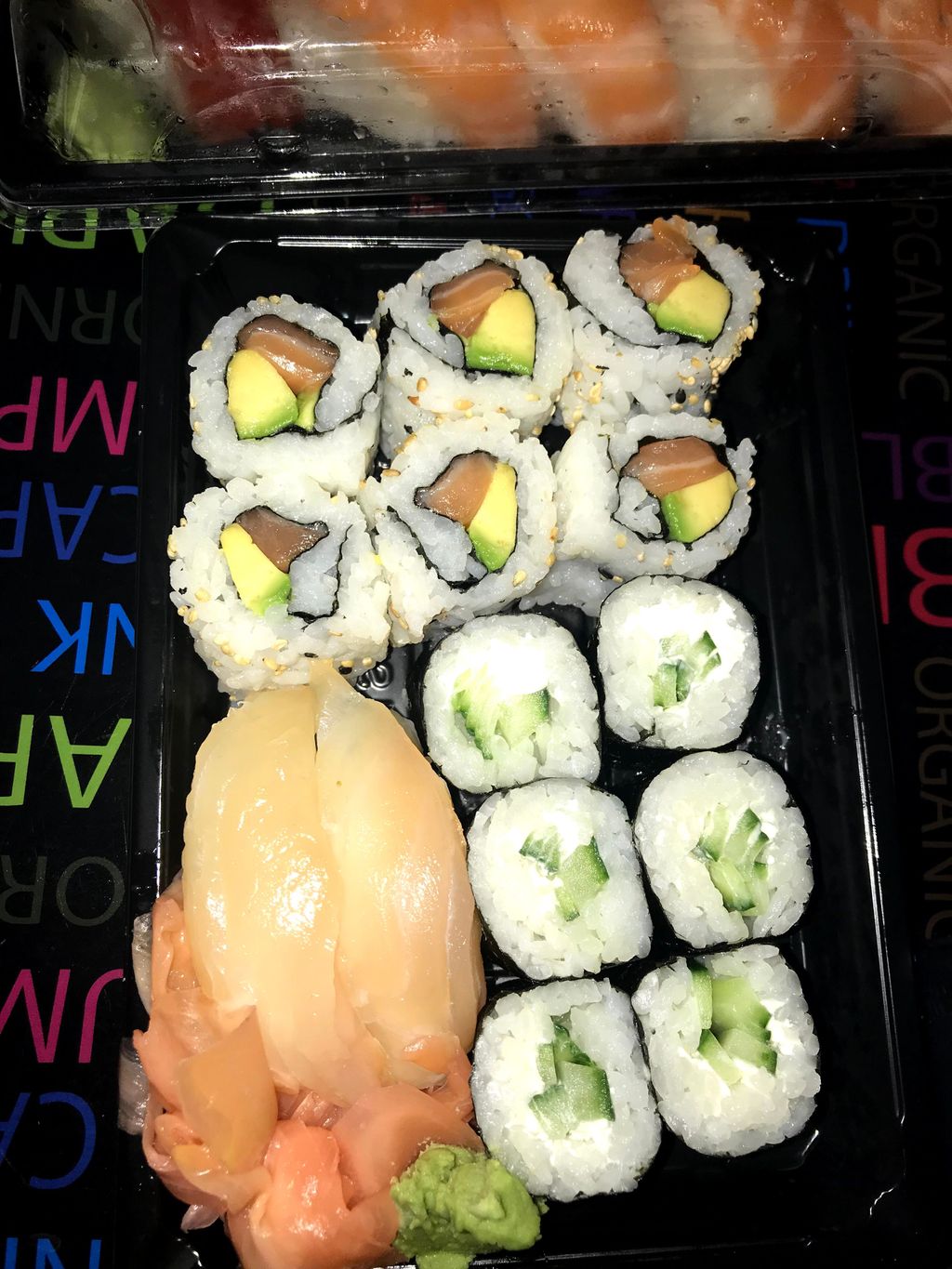 BARAK' A SUSHI Japonais Gentilly - Sushi Food Dish Cuisine California roll