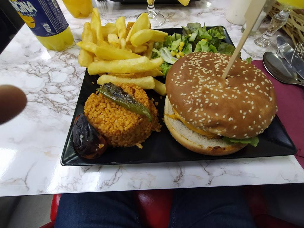 Tour de Leandre Grillades Woippy - Dish Food Hamburger Junk food Fast food