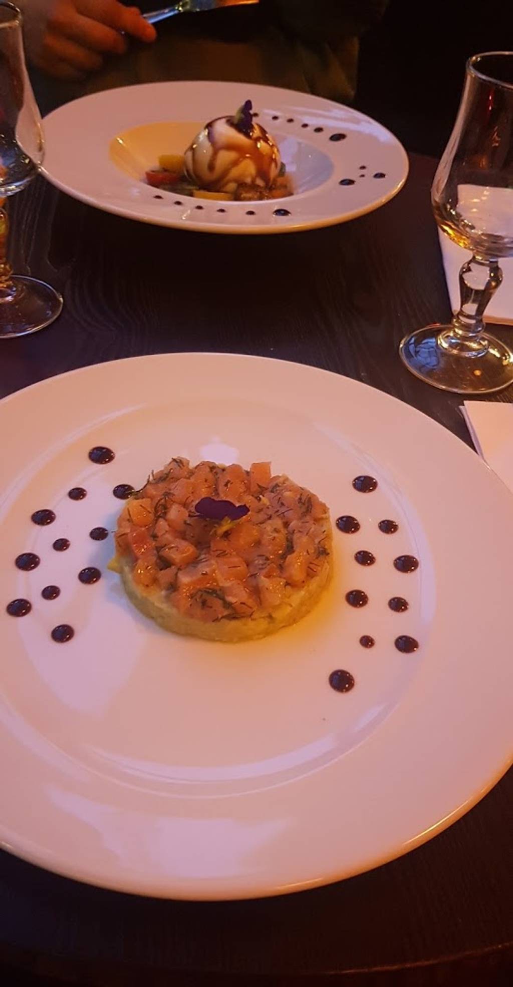 Sinatra Paris Saint-Denis - Dish Food Cuisine Ingredient À la carte food