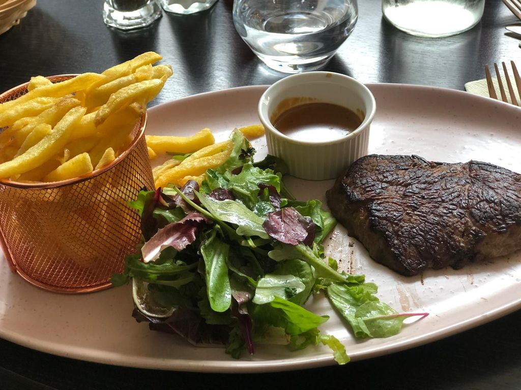 Oselya Kitchen Brasserie Créteil - Dish Food Cuisine Ingredient Steak au poivre