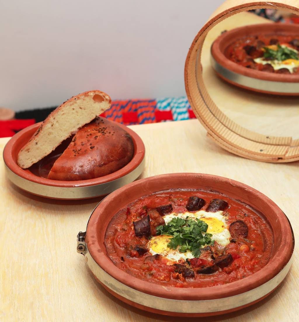 Gamila cantine marocaine Paris - Food Tableware Dishware Ingredient Plate