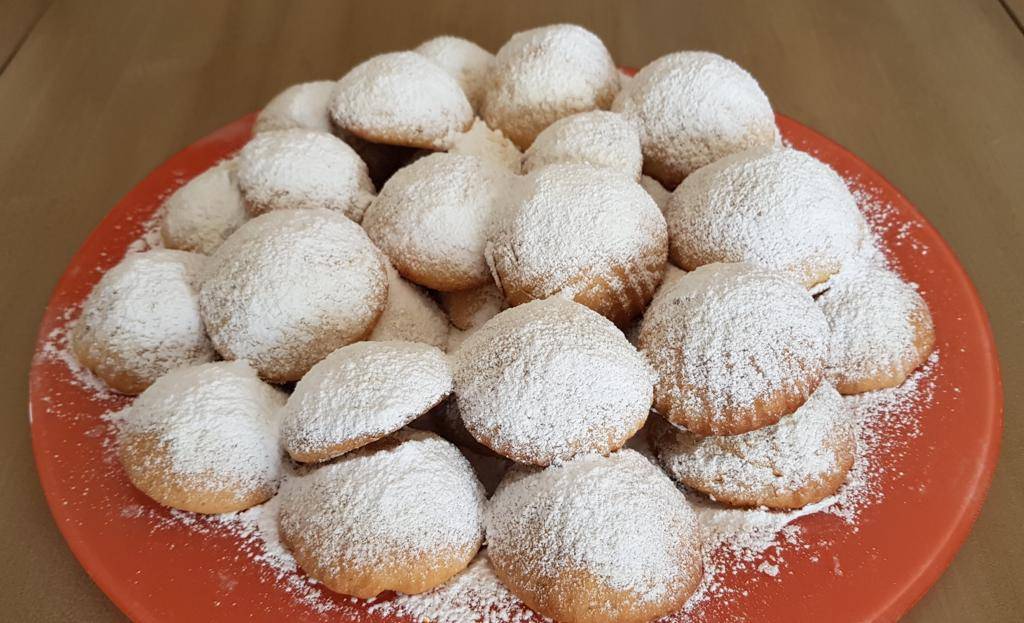 Maison de Damas Grillades Saint-Quentin - Dish Food Cuisine Powdered sugar Ingredient