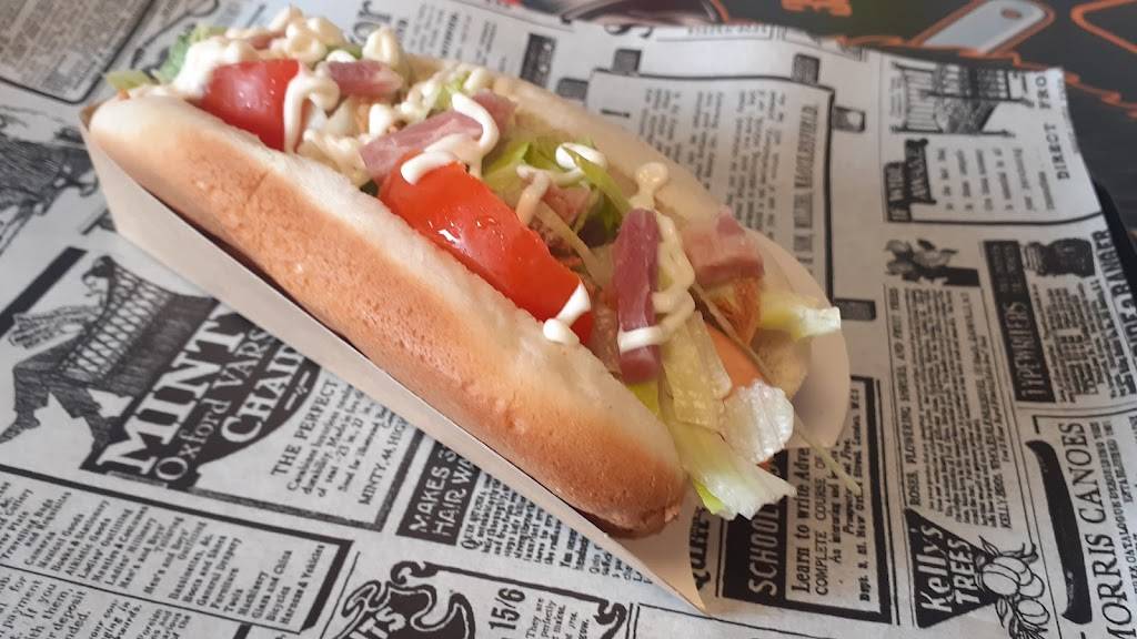 oncle sam's Saint-Éloy-les-Mines - Food Hot dog Hot dog bun Knackwurst Cervelat