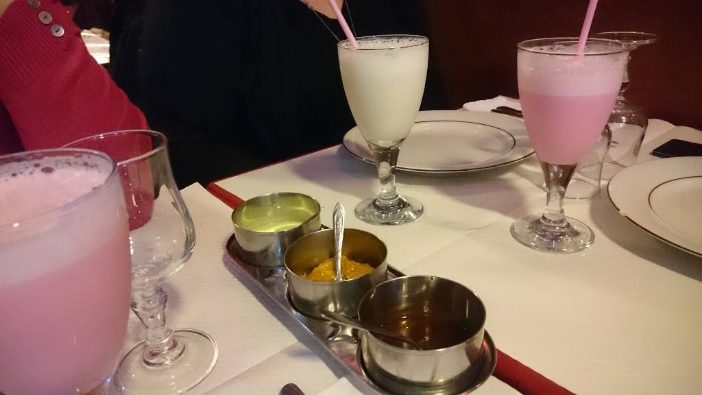 Taj Mahal Paris Indien Montreuil - Drink Food Non-alcoholic beverage Brunch Distilled beverage