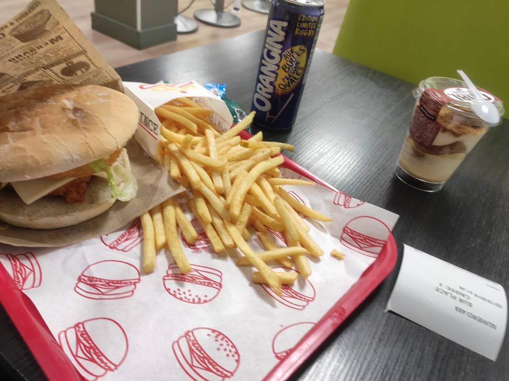 Petit Prince Burger Burger Tourcoing - Junk food Food French fries Fast food Dish
