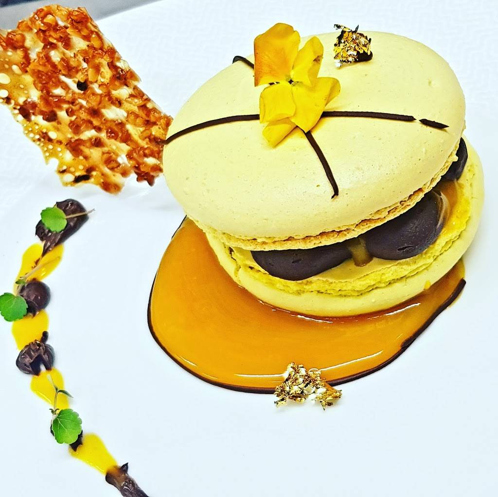 Carte Blanche Français Villeurbanne - Yellow Food Fashion accessory Jewellery Dish