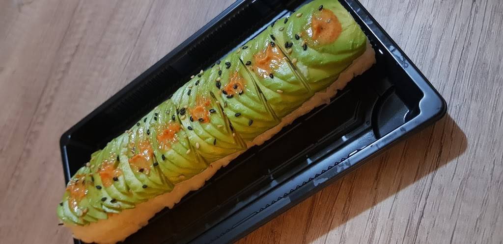Meet sushi & wok Lyon - Food Dish Cuisine Ingredient Garnish