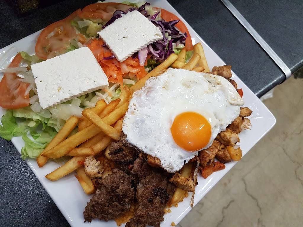 KEBAB MAN - BERLINER & KUMPIR Villeurbanne - Dish Food Cuisine Fried food Ingredient