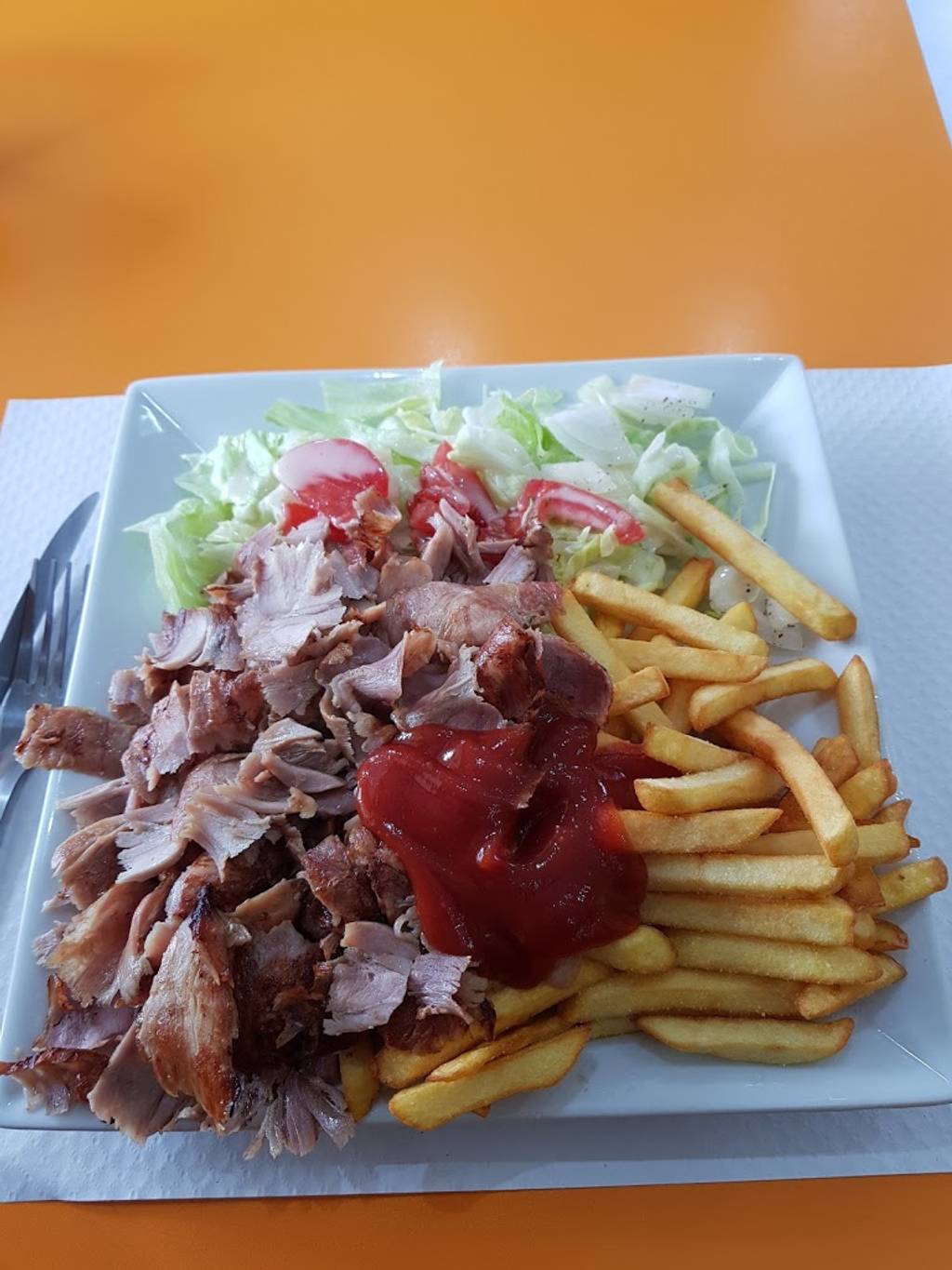 Bosphore Kebab Burger Annecy - Dish Food Cuisine French fries Junk food