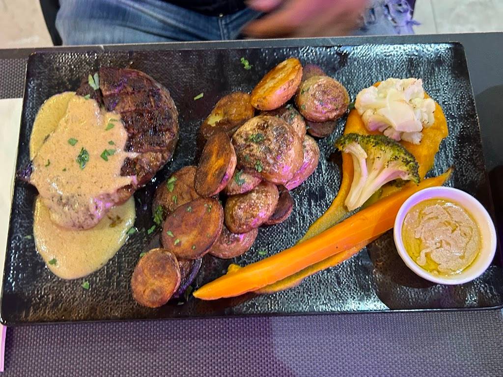 La Belle Souad Montpellier - Food Ingredient Tableware Meat Vegetable