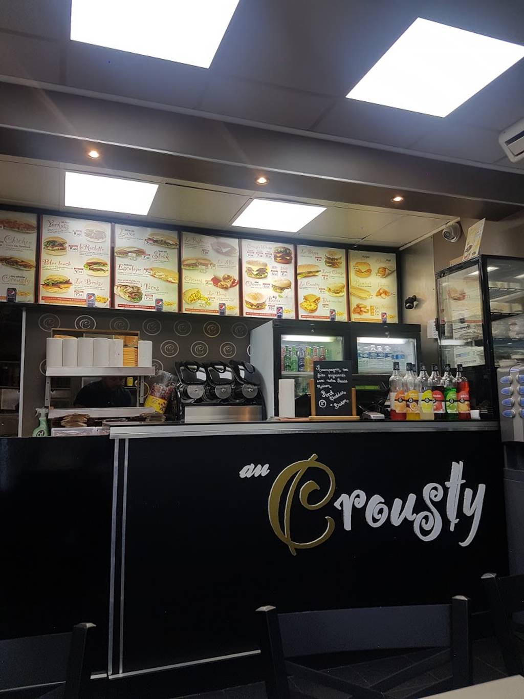 Crousty Burger Bonneuil-sur-Marne - Building Fast food Food court Fast food restaurant Interior design