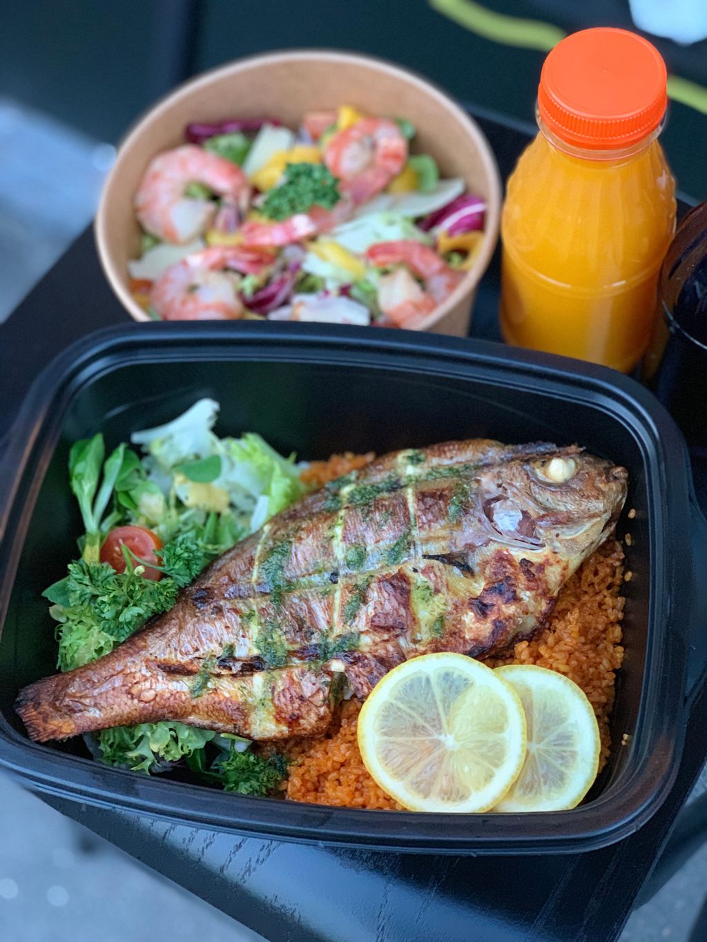 O'Lokoso Africain Paray-Vieille-Poste - Dish Food Cuisine Fish Ingredient
