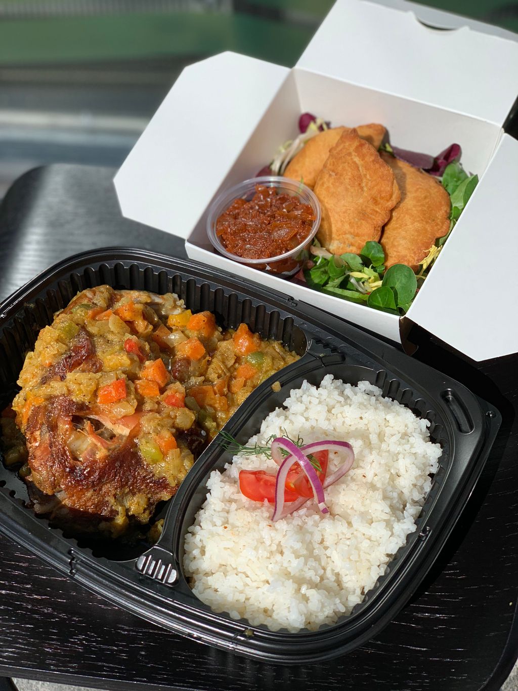 O'Lokoso Africain Paray-Vieille-Poste - Dish Food Cuisine White rice Steamed rice