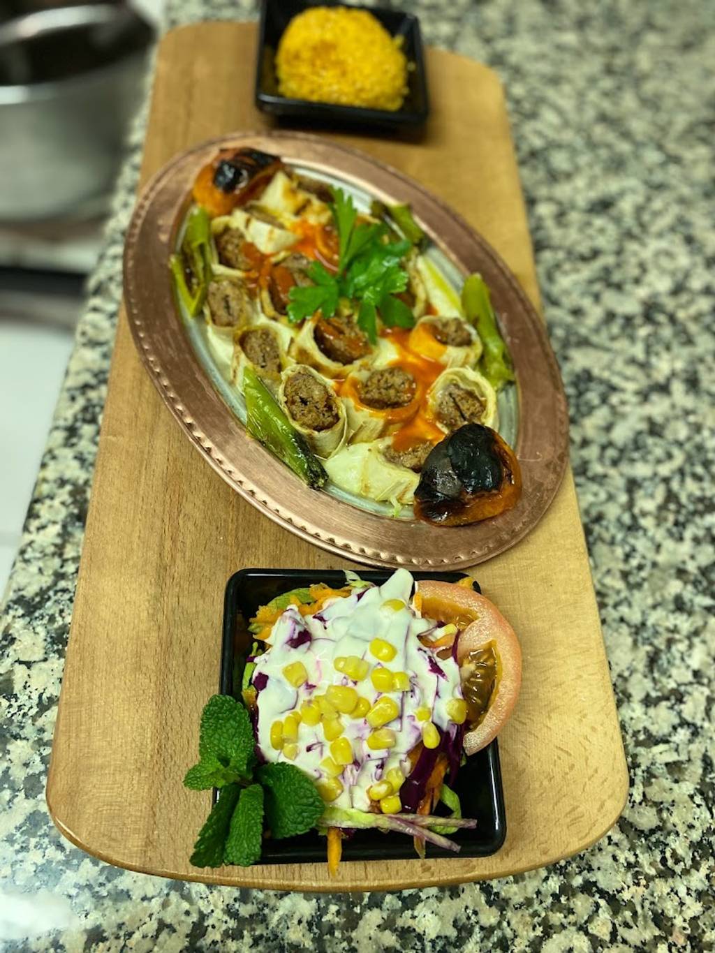 Palace Restaurants Grill Halal turc Vénissieux - Food Tableware Recipe Ingredient Staple food