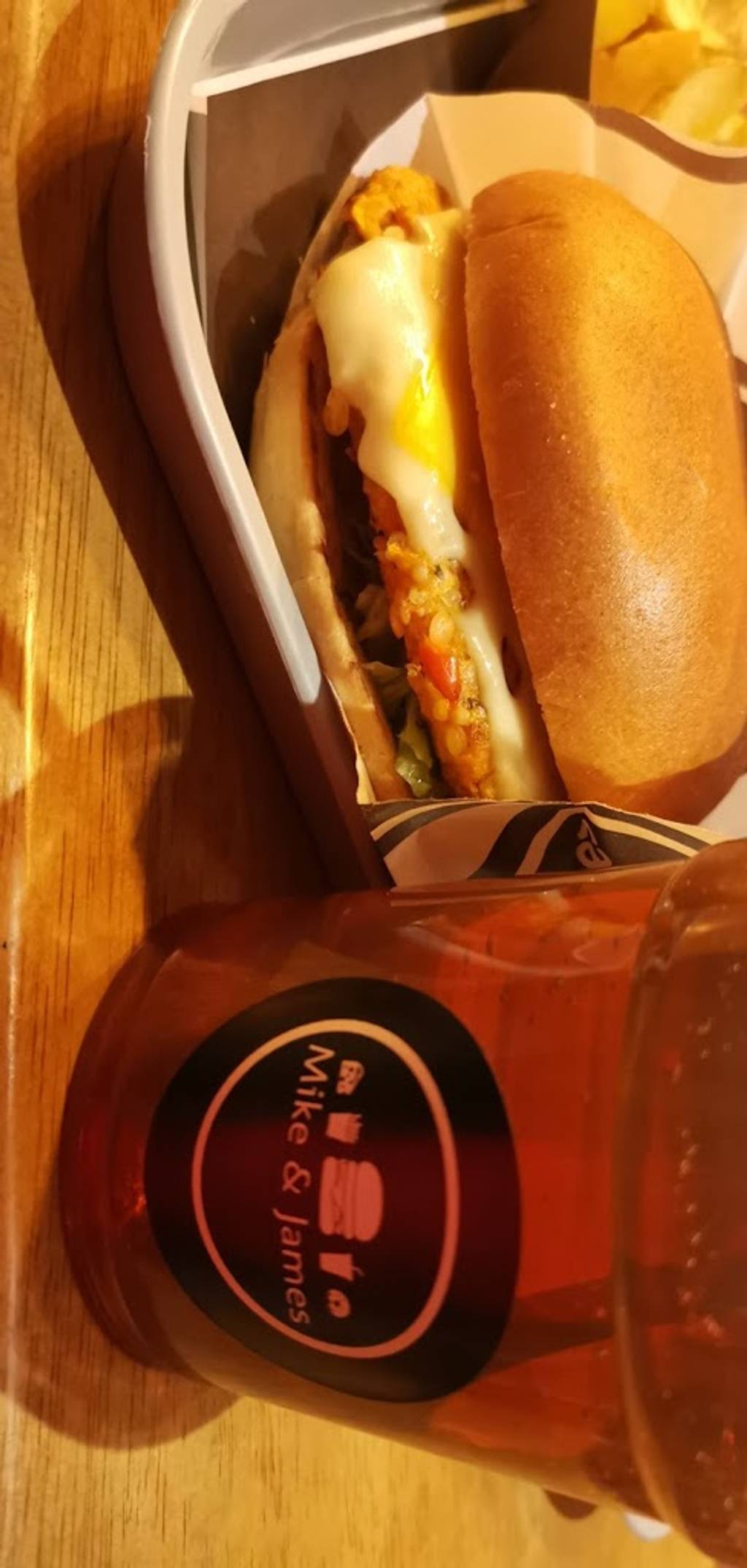 Mike & James Chambéry - Food Ingredient Bun Hot dog bun Diot