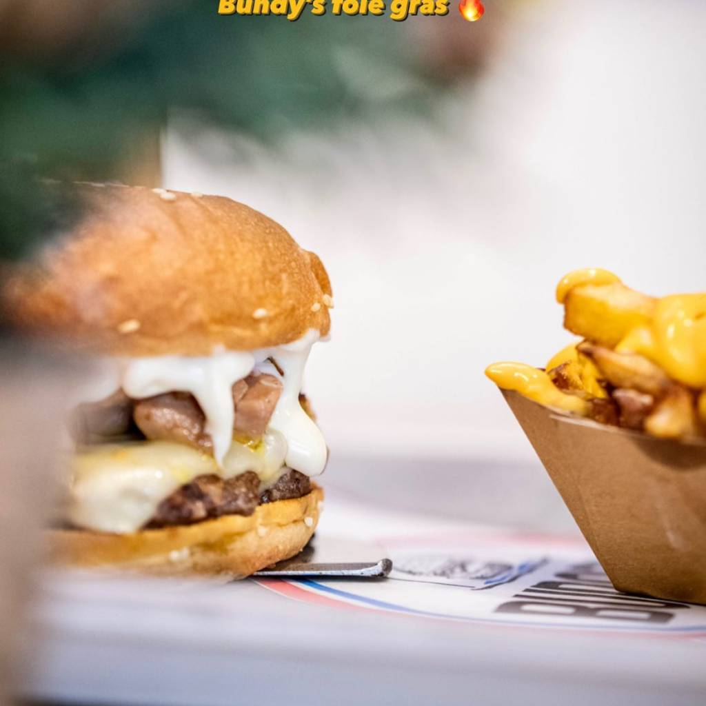 Bundy's Burger Avignon - Food Ingredient Recipe Fast food Cuisine