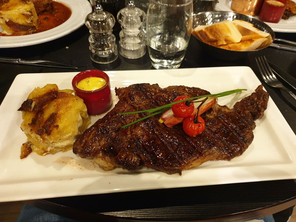 Les Grands Enfants Paris - Dish Food Cuisine Ingredient Delmonico steak